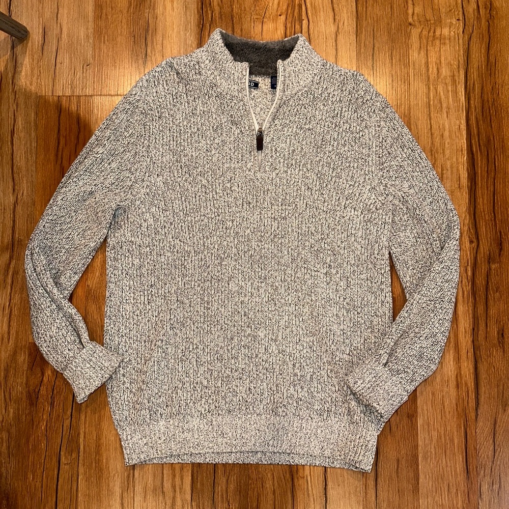 IZOD Pullover - Picture 6 of 6